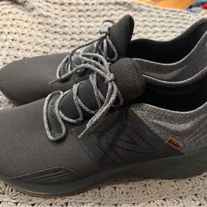New Balance Roav Gray Men's Athletic Shoes